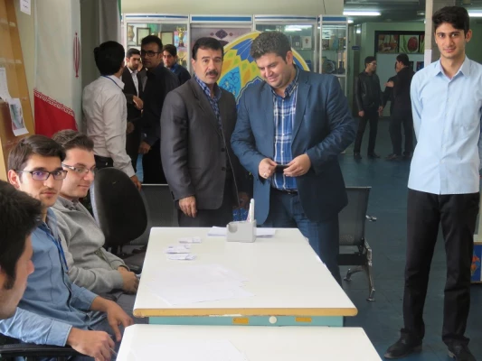 در پردیس علامه طباطبایی اردبیل برگزار شد:
انتخابات شورای صنفی-رفاهی دانشجومعلمان (آبان ماه1395) 2