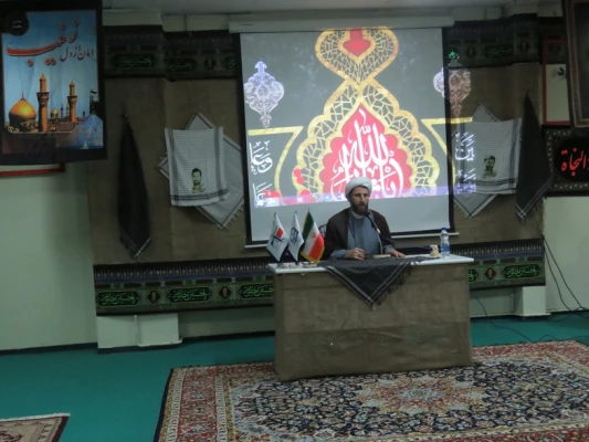 نشست بصیرتی فرهنگ و هنر  ادب پایداری در دانشگاه فرهنگیان اردبیل با حضور وقایع نگار، نویسنده و پژوهشگرادبیّات پایداری کشور، آقای مرتضی سرهنگی برگزار شد. 7