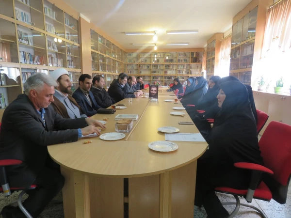 معاون توسعه و طرح منابع انسانی پردیس بنت الهدی  صدر اردبیل معرفی شد. 2