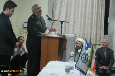 سردار بابازاده در مراسم روز دانشجو با اشاره به دانشجومعلّمان پردیس:

تک تک این جوانان پاک سرشت و چهره های نورانی و مؤمن ، برای فردای این مملکت و مرز و بوم یک سرباز تمام عیار خواهند بود.