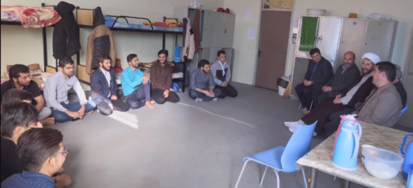 دیدار مسؤولان دانشگاه فرهنگیان استان با دانشجومعلّمان اهل سنّت و شیعه ی پردیس علّامه طباطبایی اردبیل 2