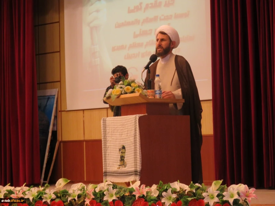 به مناسبت "9 دی" ، روز بصیرت و میثاق امّت با ولایت:

برگزاری همایش بزرگ "بصیرت تاریخی" در دانشگاه فرهنگیان استان اردبیل 4