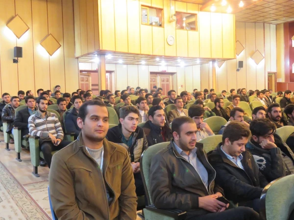 به مناسبت "9 دی" ، روز بصیرت و میثاق امّت با ولایت:

برگزاری همایش بزرگ "بصیرت تاریخی" در دانشگاه فرهنگیان استان اردبیل 7