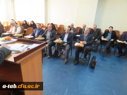 نشست اساتید کارورزی با موضوع آسیب شناسی فرایند کارورزی در نیمسال اول سالتحصیلی 96-95 3