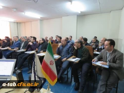 با حضور اساتید کارورزی و هیأت علمی دانشگاه فرهنگیان استان اردبیل، در پردیس علّامه طباطبایی برگزار شد:

اجرای دوره­ ی کارورزی با حضور مدرّس برجسته­­ ی کشوری کارورزی سرکارخانم آمنه احمدی 4