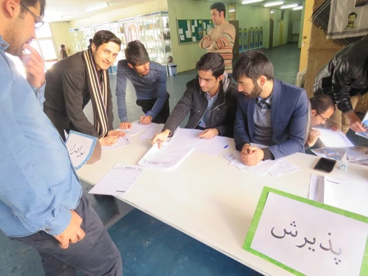 در پردیس علّامه طباطبایی:

برگزاری نخستین دوره ی آموزش سواد فضای مجازی ویژه ی دانشجویان دانشگاه های اردبیل  5