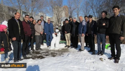 در پردیس علّامه طباطبایی اردبیل برگزار شد:

 اوّلین جشنواره ی تندیس های برفی دانشگاهیان استان اردبیل