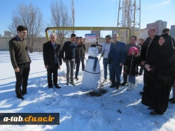 در پردیس علّامه طباطبایی اردبیل برگزار شد:

 اوّلین جشنواره ی تندیس های برفی دانشگاهیان استان اردبیل 4