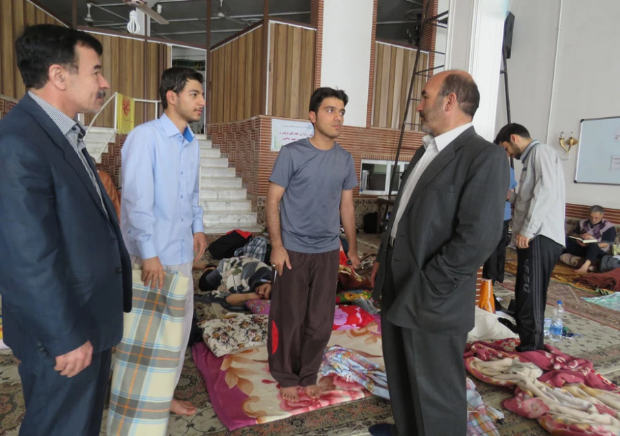 در مسجد امام علی(ع)  شهرک کارشناسان اردبیل:

حضور مسؤولان دانشگاه فرهنگیان اردبیل در جمع دانشجومعلّمان معتکف 3