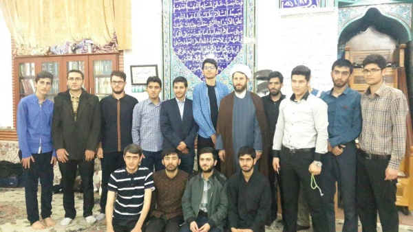 در مسجد امام علی(ع)  شهرک کارشناسان اردبیل:

حضور مسؤولان دانشگاه فرهنگیان اردبیل در جمع دانشجومعلّمان معتکف 2