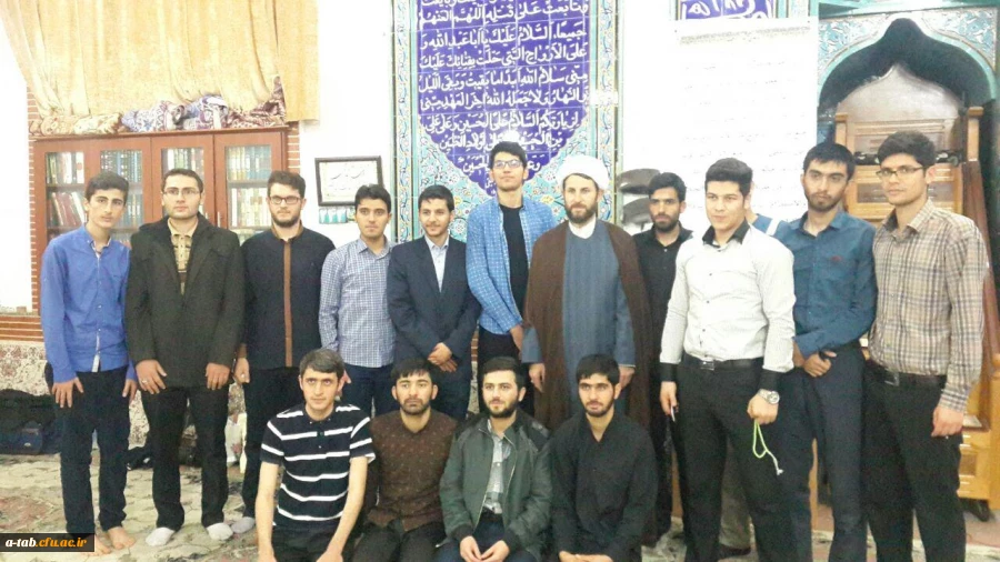 در مسجد امام علی(ع)  شهرک کارشناسان اردبیل:

حضور مسؤولان دانشگاه فرهنگیان اردبیل در جمع دانشجومعلّمان معتکف 2