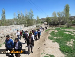 به همّت کانون ایران گردی و مسؤولان پردیس علّامه طباطبایی:

بازدید دانشجومعلّمان پردیس علّامه طباطبایی از محوطه ی باستانی شهر یری مشگین شهر 5