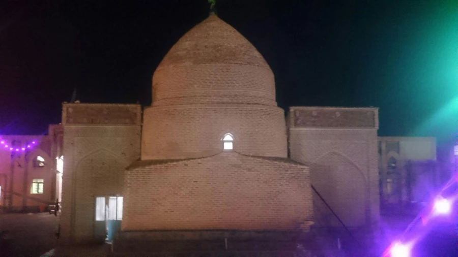 به همّت مسؤولان مدیریت استانی دانشگاه فرهنگیان اردبیل و نهاد مقام معظم رهبری در دانشگاه فرهنگیان استان و همکاری اداره ی کلّ اوقاف و امور خیریّه استان:

برگزاری اردوی زیارتی دانشجومعلّمان پردیس علّامه طباطبایی اردبیل به مقصد امامزاده سید سلیمان فخرآباد 3