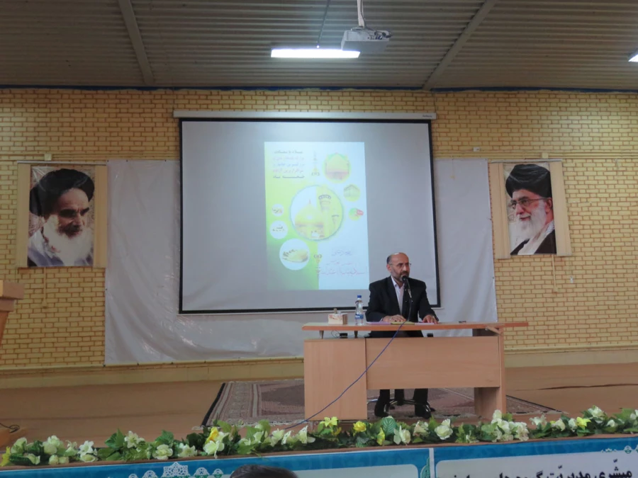 حجّه الاسلام محمّدتقی مبشّری مدیر گروه معارف اسلامیِ نهاد نمایندگی مقام معظّم رهبری در دانشگاه های کشور در جمع دانشجومعلّمان پردیس علّامه طباطبایی و واحد تابعه آزادگان نیر دانشگاه فرهنگیان استان اردبیل:

 "بصیرت و وفاداری (وفای به عهد)" از اجزاء جدایی ن