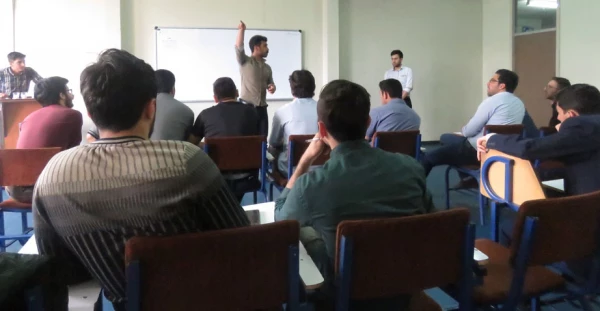 با تلاش مسئولین پردیس و به همت کانون تئاتر پردیس

برگزاری مسابقه پانتومیم  2