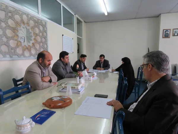 برگزاری جلسه شورای دانشجویی در باره بیست وسومین المپیاد ورزشی دانشجو معلمان دانشگاه فرهنگیان در پردیس علامه طباطبایی 3