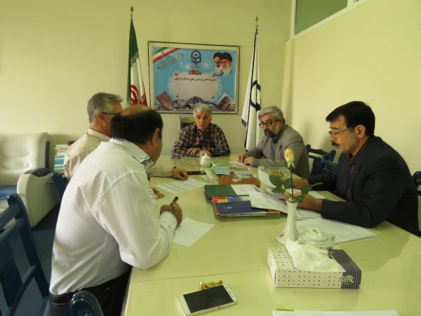 برگزاری جلسه اعضای کارگروه  شورای نقل وانتقال در پردیس علامه طباطبایی اردبیل 2