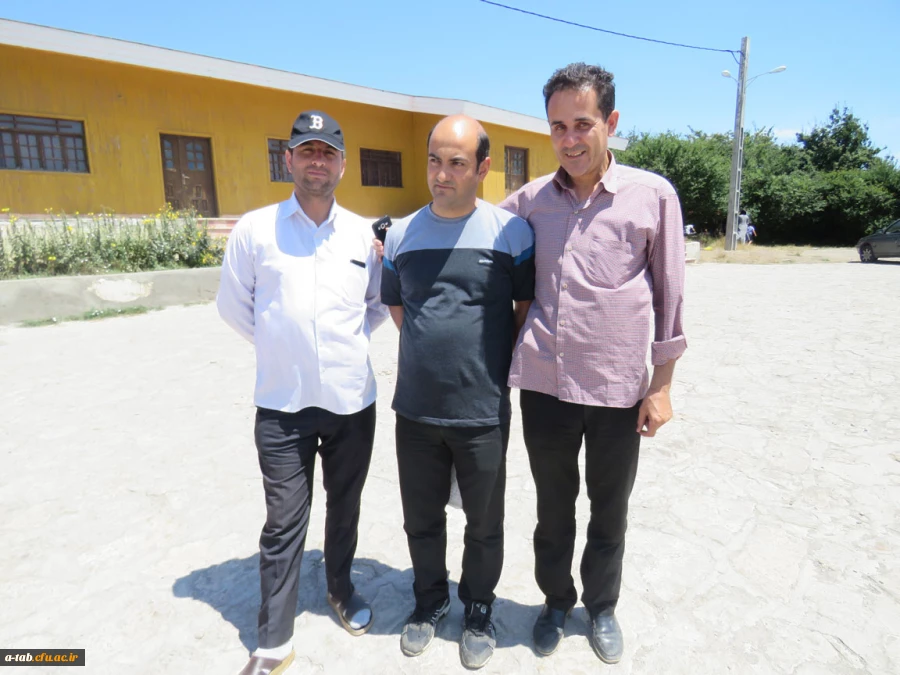 جمعی از اعضای هیأت علمی و غیر هیأت علمی دانشگاه فرهنگیان استان اردبیل در قالب اردوی علمی، فرهنگی به منطقه ی زیبا و توریستی فندقلوی شهرستان نمین عزیمت کردند. 4