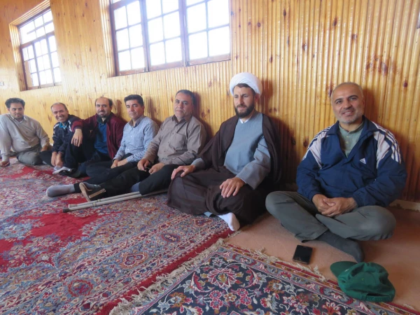 جمعی از اعضای هیأت علمی و غیر هیأت علمی دانشگاه فرهنگیان استان اردبیل در قالب اردوی علمی، فرهنگی به منطقه ی زیبا و توریستی فندقلوی شهرستان نمین عزیمت کردند. 5