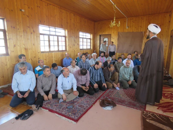 جمعی از اعضای هیأت علمی و غیر هیأت علمی دانشگاه فرهنگیان استان اردبیل در قالب اردوی علمی، فرهنگی به منطقه ی زیبا و توریستی فندقلوی شهرستان نمین عزیمت کردند. 6