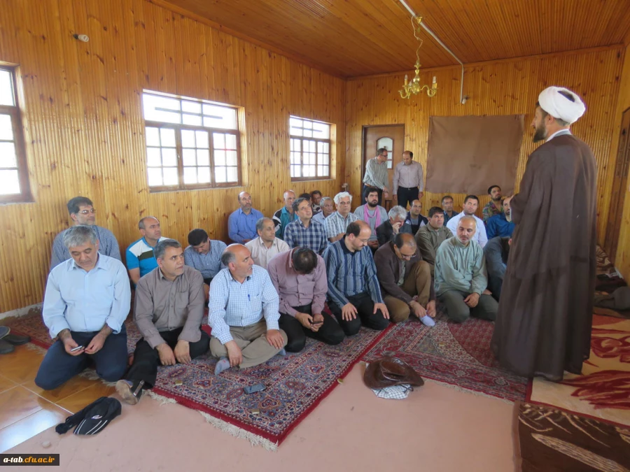 جمعی از اعضای هیأت علمی و غیر هیأت علمی دانشگاه فرهنگیان استان اردبیل در قالب اردوی علمی، فرهنگی به منطقه ی زیبا و توریستی فندقلوی شهرستان نمین عزیمت کردند. 6