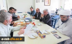 به مناسبت دهه ی کرامت و میلاد باسعادت حضرت معصومه (س):

برگزاری جلسه ی مشترک سرپرست مدیریت امور پردیس های دانشگاه فرهنگیان استان اردبیل با مسؤول ستاد اقامه ی نماز استان 2