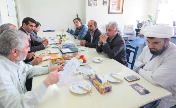 به مناسبت دهه ی کرامت و میلاد باسعادت حضرت معصومه (س):

برگزاری جلسه ی مشترک سرپرست مدیریت امور پردیس های دانشگاه فرهنگیان استان اردبیل با مسؤول ستاد اقامه ی نماز استان 2