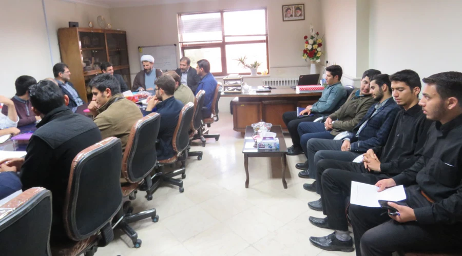 دیدار جمعی از دانشجومعلمان پردیس علامه طباطبایی و کارکنان دانشگاه فرهنگیان اردبیل با رئیس دفاتر نهاد نمایندگی مقام معظم رهبری در دانشگاه های استان اردبیل 5