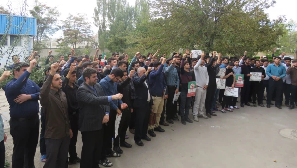 تجمع دانشجومعلمان دانشگاه فرهنگیان اردبیل در اعتراض به سخنان سخیف رییس جمهور آمریکا 2