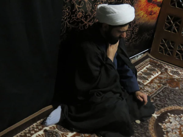 به مناسبت شهادت حضرت امام سجاد (ع) در پردیس علامه طباطبایی برگزار شد:

مراسم پرفیض زیارت عاشورا وعزاداری حضرت امام حسین (ع) و یاران باوفایش 12