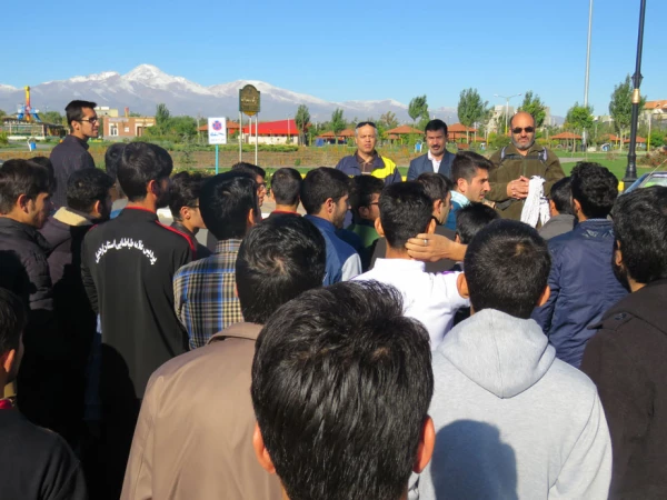 به مناسبت روز تربیت بدنی برگزار شد:

همایش پیاده روی دور دریاپه شورابیل توسط اساتید، کارکنان و دانشجومعلمان دانشگاه فرهنگیان اردبیل، پردیس علامه طباطبایی 3