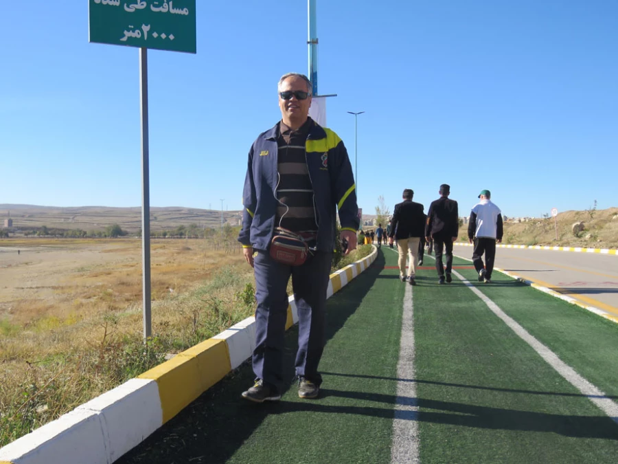 به مناسبت روز تربیت بدنی برگزار شد:

همایش پیاده روی دور دریاپه شورابیل توسط اساتید، کارکنان و دانشجومعلمان دانشگاه فرهنگیان اردبیل، پردیس علامه طباطبایی 9