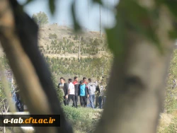 به مناسبت روز تربیت بدنی برگزار شد:

همایش پیاده روی دور دریاپه شورابیل توسط اساتید، کارکنان و دانشجومعلمان دانشگاه فرهنگیان اردبیل، پردیس علامه طباطبایی 17