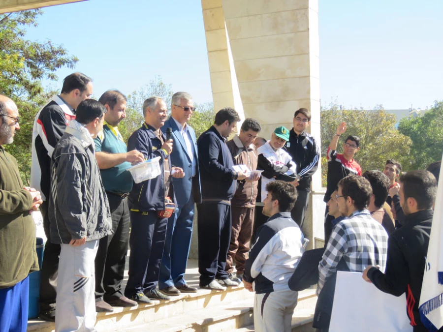 به مناسبت روز تربیت بدنی برگزار شد:

همایش پیاده روی دور دریاپه شورابیل توسط اساتید، کارکنان و دانشجومعلمان دانشگاه فرهنگیان اردبیل، پردیس علامه طباطبایی 12