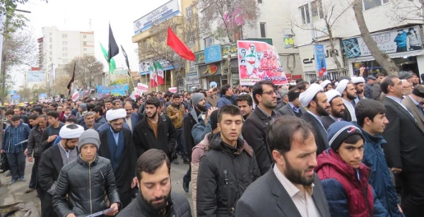 در روز مبارزه با استکبار جهانی صورت گرفت:

حضور پرشور مسؤولین، اساتید، کارکنان و دانشجومعلّمان ولایت­مدار دانشگاه فرهنگیان استان اردبیل در راهپیمایی یوم الله 13 آبان 2