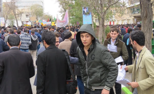 در روز مبارزه با استکبار جهانی صورت گرفت:

حضور پرشور مسؤولین، اساتید، کارکنان و دانشجومعلّمان ولایت­مدار دانشگاه فرهنگیان استان اردبیل در راهپیمایی یوم الله 13 آبان 5