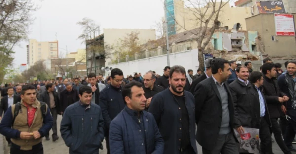 در روز مبارزه با استکبار جهانی صورت گرفت:

حضور پرشور مسؤولین، اساتید، کارکنان و دانشجومعلّمان ولایت­مدار دانشگاه فرهنگیان استان اردبیل در راهپیمایی یوم الله 13 آبان 4