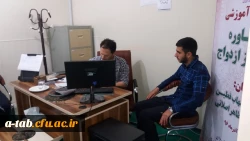 به مناسبت هفته سلامت وهفته سراهای دانشجویی:

دانشجو معلمان مورد معاینات پزشکی (عمومی ،فشار خون ،وزن ) قرار گرفتند.

 2