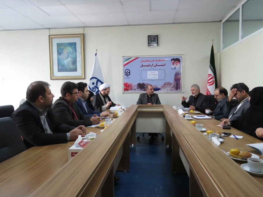 نشست صمیمی مدیریت دانشگاه فرهنگیان با مدیر ستاد اقامه نماز استان اردبیل 3