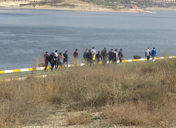 برگزاری همایش پیاده روی دور دریاچه شورابیل تحت عنوان : یادواره شهدای مدافعان حرم استان اردبیل 4