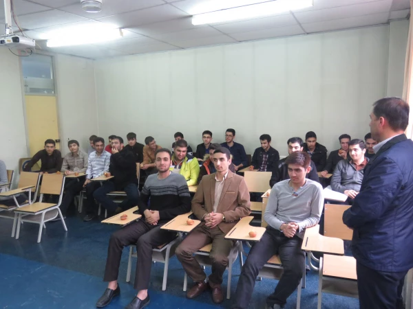 با همکاری هسته گزینش  اداره کل آموزش و پرورش استان برگزار شد:

کارگاه آشنایی با قوانین، مقررات و ضوابط گزینش در آموزش و پرورش 6