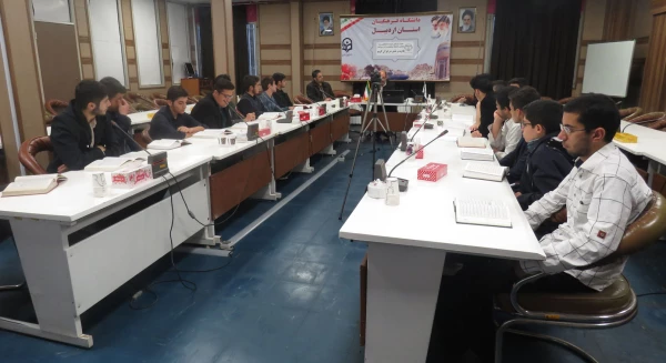 به همت کانون قرآن و عترت پردیس و با همکاری جهاد دانشگاهی اردبیل برگزارشد:

 اولین جلسه کرسی تلاوت و تدبر قرآن کریم  2