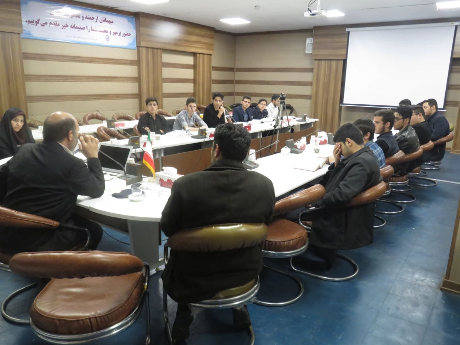 به همت کانون قرآن و عترت پردیس و با همکاری جهاد دانشگاهی اردبیل برگزارشد:

 اولین جلسه کرسی تلاوت و تدبر قرآن کریم  4