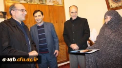 دیدار جمعی از مسئولین و دانشجومعلمان دانشگاه فرهنگیان اردبیل با

خانواده دانشجومعلم شهید جعفر محمدقلیان 2