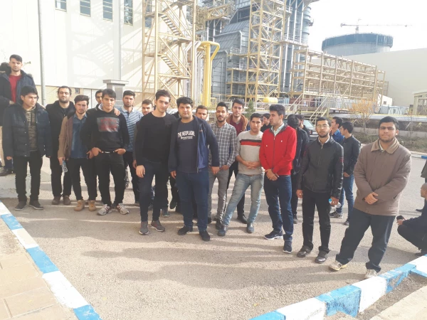 بازدید دانشجومعلمان پردیس از نیروگاه سیکل ترکیبی سبلان 3