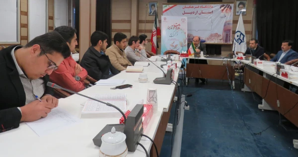 در پردیس علامه طباطبایی اردبیل برگزار شد:

دومین کرسی «تلاوت و تدبر در قرآن کریم» با محوریت تفسیر سوره «حدید»  2