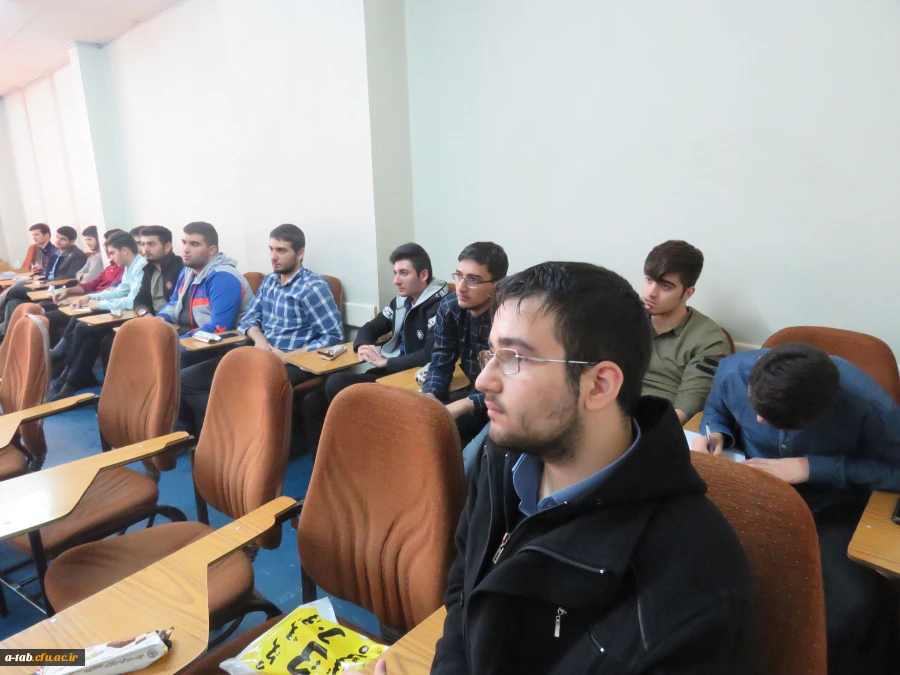 در نشست دانشجویی «فرهنگ دانشگاهی» در پردیس علامه طباطبایی اردبیل عنوان شد:

فرهنگ دانشگاهی تاثیر بسزایی بر جامعه دارد/ مدرسه و دانشگاه باید مکانی برای شکل گیری فرهنگ و هنجارهای علمی باشد 2