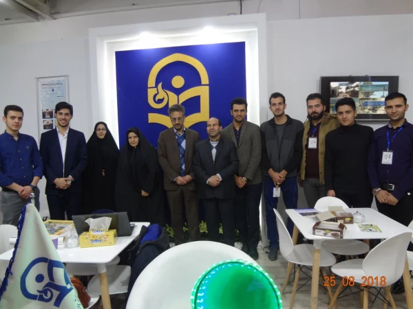 حضور دانشجو معلم پژوهشگر آقای امیررضا جهان پناه از پردیس علامه طباطبایی اردبیل در نمایشگاه پژوهش ، فناوری و فن بازار  2