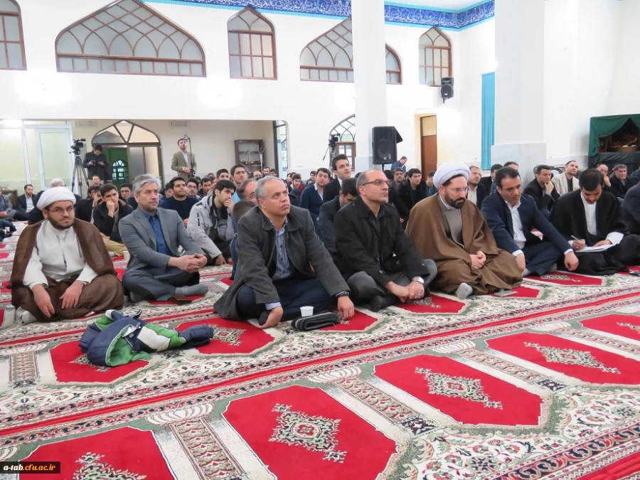 با حضور استاد دکتر سید حسن عاملی نماینده ولی فقیه در استان و امام جمعه اردبیل جلسه سلسله مباحث اخلاقی تربیتی در دانشگاه علوم پزشکی اردبیل برگزار شد. 2