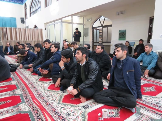 با حضور استاد دکتر سید حسن عاملی نماینده ولی فقیه در استان و امام جمعه اردبیل جلسه سلسله مباحث اخلاقی تربیتی در دانشگاه علوم پزشکی اردبیل برگزار شد. 4